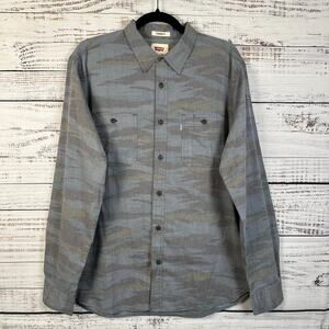 Mens Levis NWT Total Eclipse Blue Abstract Print Button Up Standard Fit Shirt M